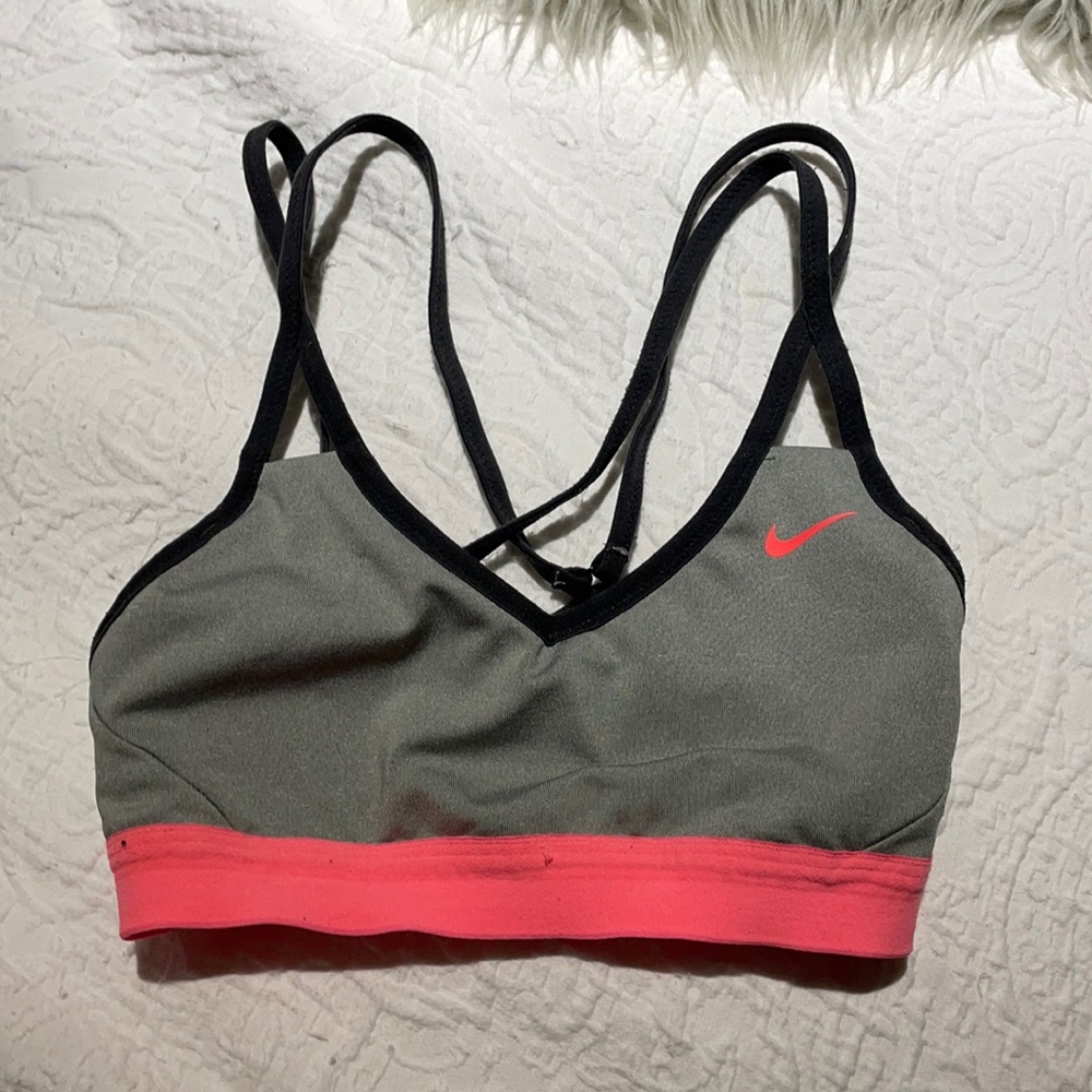 Nike sports bra XS